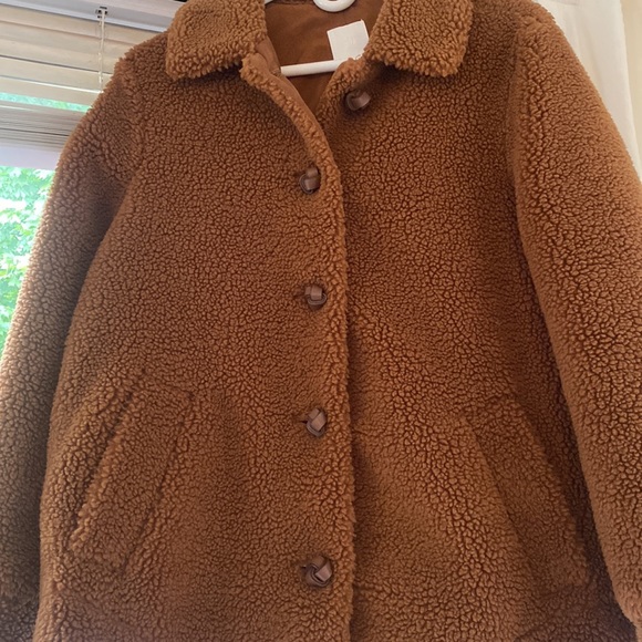 H&M Fuzzy Teddy Bear Coat. Size 2 - Picture 2 of 4